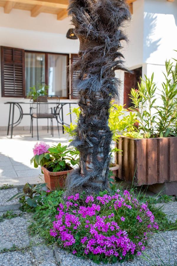 Apartman Luka 罗维尼 外观 照片