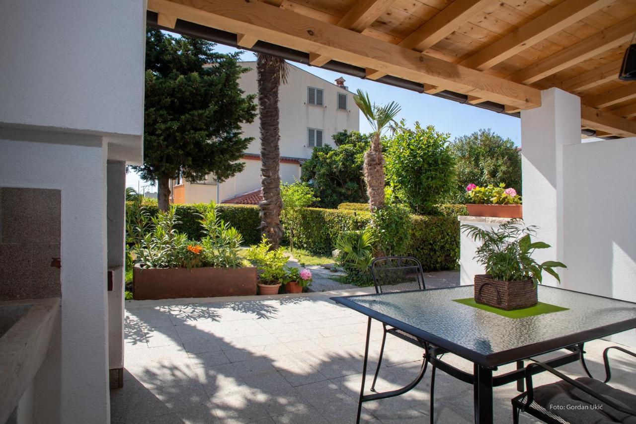 Apartman Luka 罗维尼 外观 照片